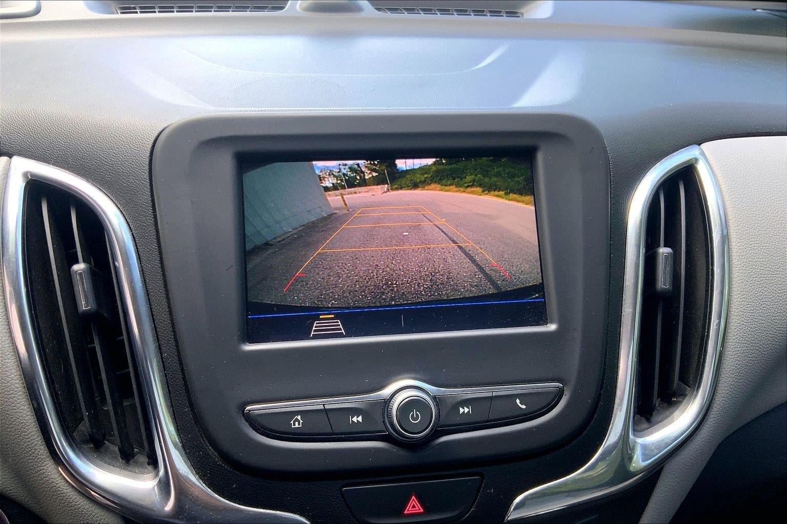 Used 2020 Chevrolet Equinox LS FWD image 22