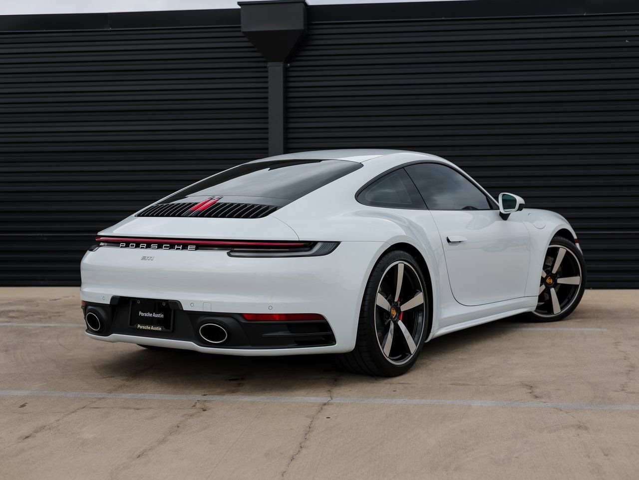 Used 2022 Porsche 911 Carrera 4S image 7