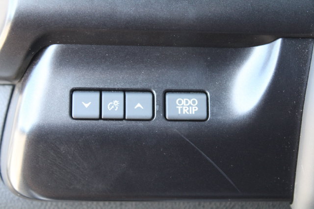 Used 2025 Lexus UX 300h FWD w/ Accessory Package (Z2) image 21