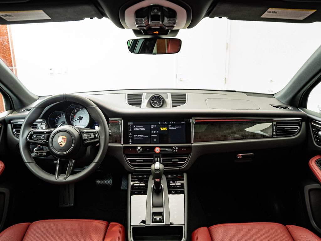 New 2026 Porsche Macan S AWD/4WD image 6