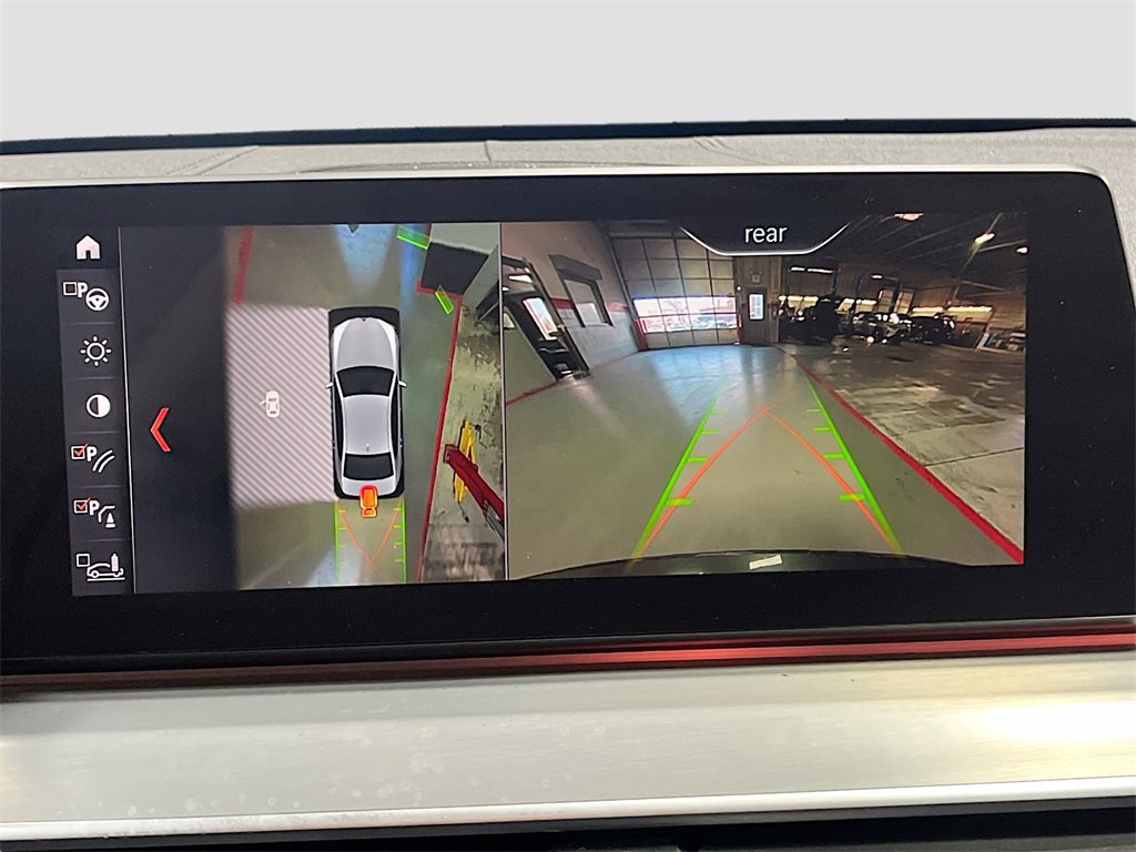 Used 2019 BMW M550i xDrive image 14