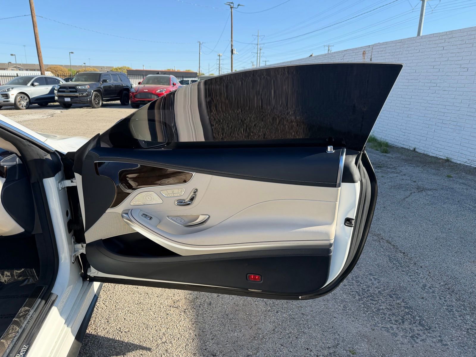 Used 2017 Mercedes-Benz S 550 4MATIC Coupe image 25