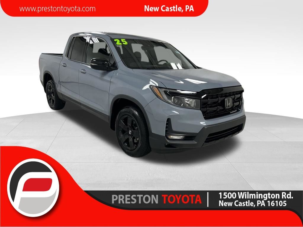 Used 2025 Honda Ridgeline Black Edition image 1