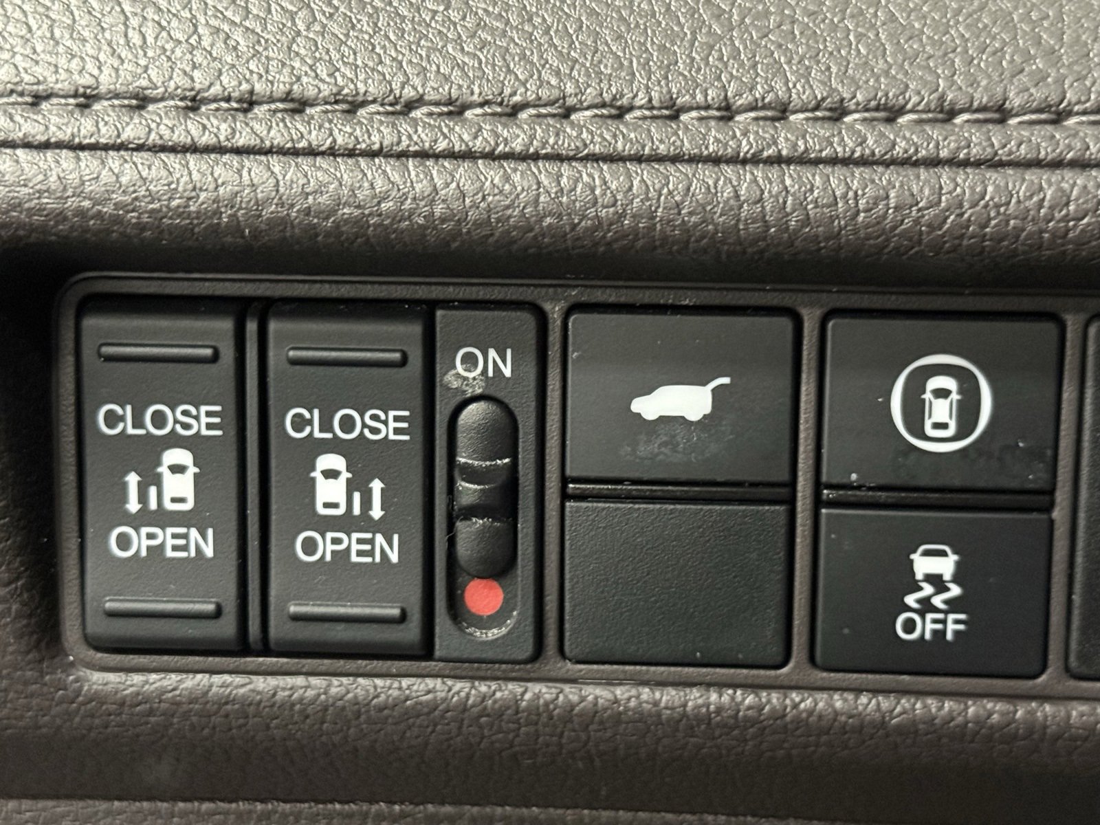 Used 2024 Honda Odyssey EX-L image 29