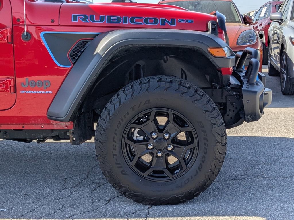 Used 2023 Jeep Wrangler Unlimited Rubicon 4xe AWD/4WD image 11