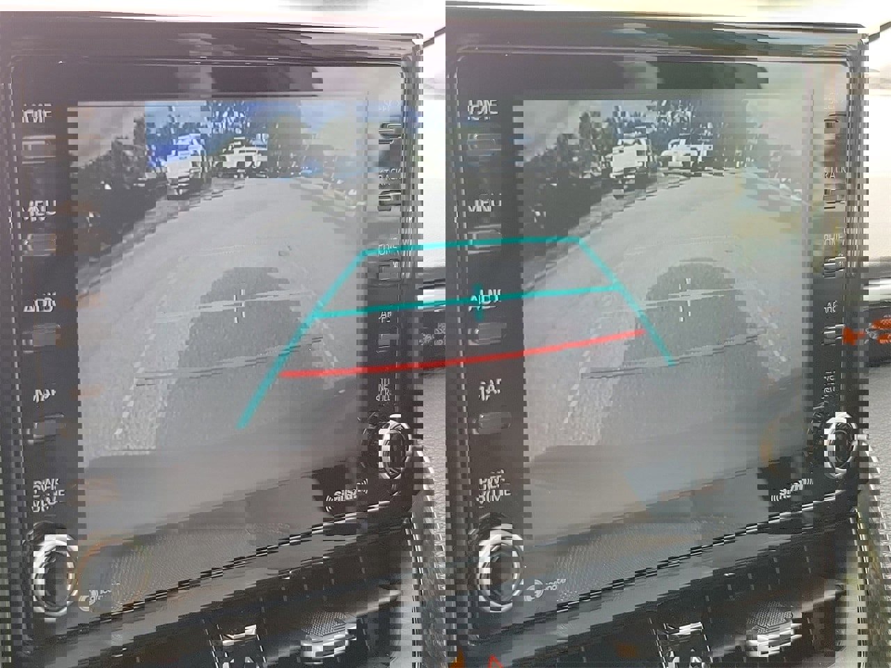 Used 2022 Toyota Corolla SE image 25