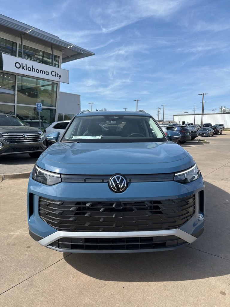 New 2026 Volkswagen Tiguan SE AWD/4WD image 2