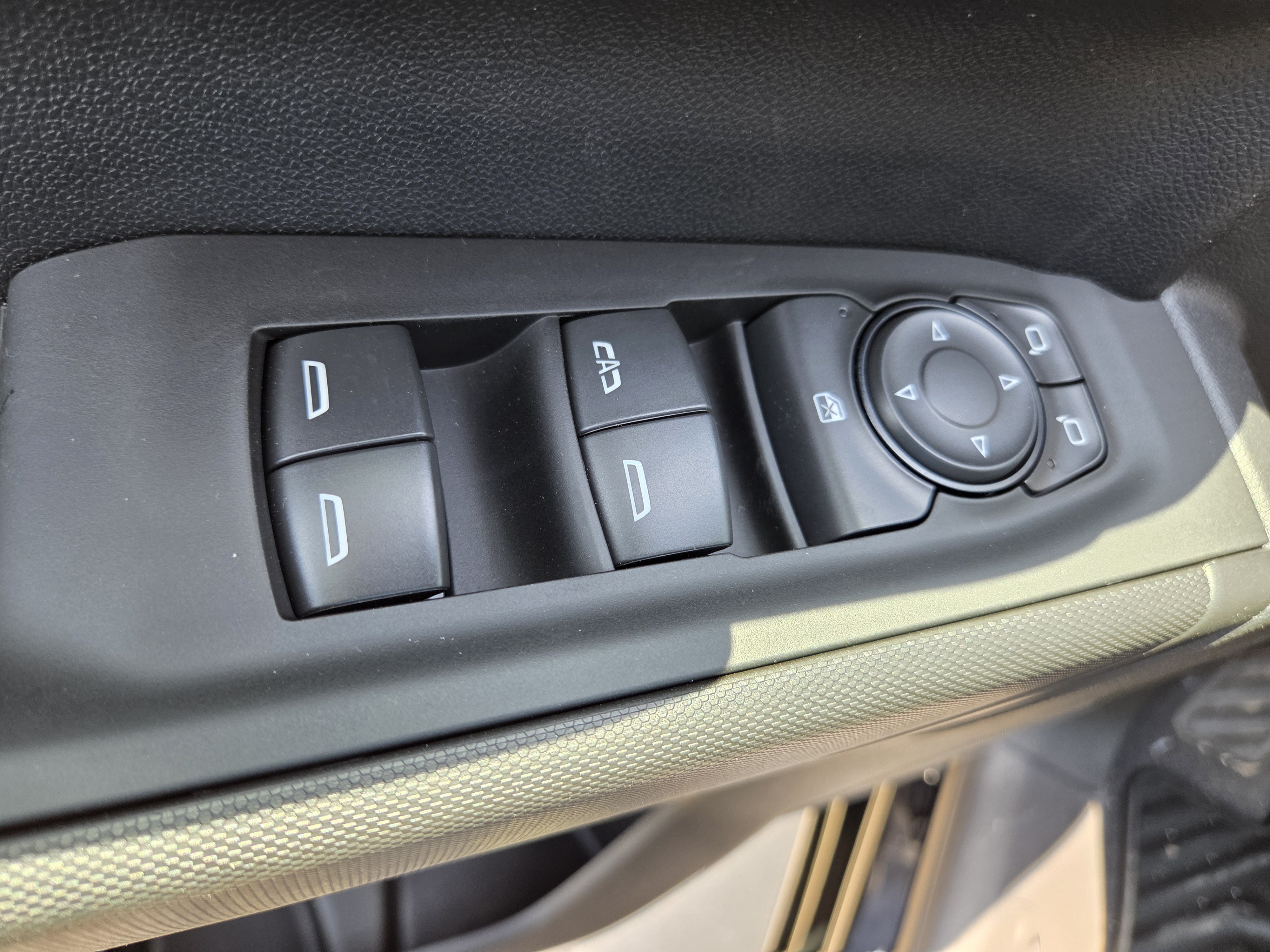 New 2026 Chevrolet Silverado 1500 Custom AWD/4WD image 18
