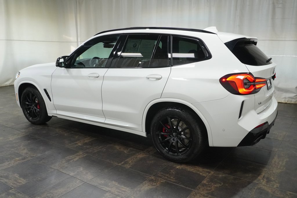 Used 2023 BMW X3 M40i image 9