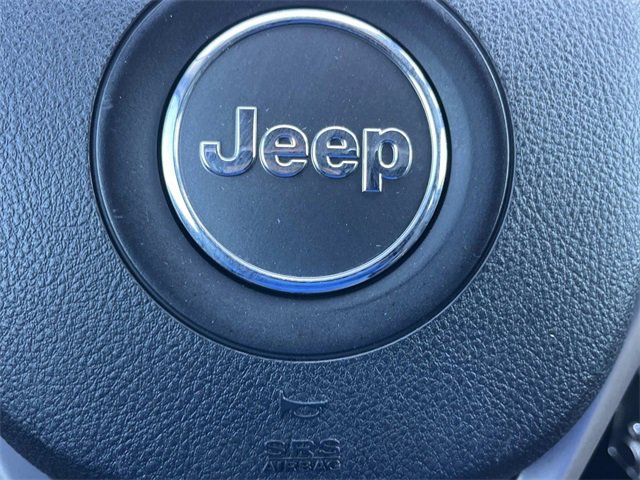 Used 2017 Jeep Cherokee Latitude w/ Safety/Convenience Group image 31