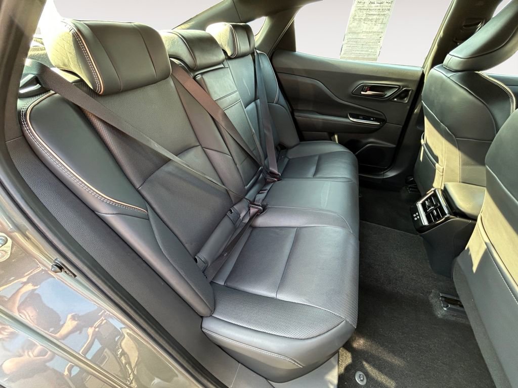 Used 2025 Toyota Crown Platinum image 11