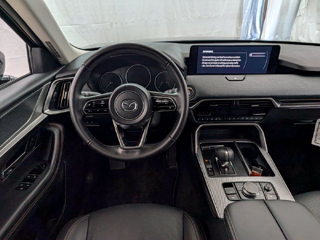 Used 2026 MAZDA CX-90 3.3 Turbo w/ Preferred Package AWD/4WD image 25