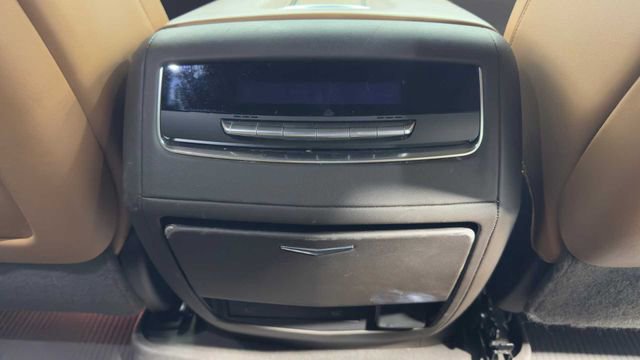 Used 2022 Cadillac Escalade ESV Premium Luxury image 20