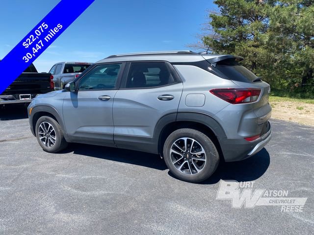 Used 2025 Chevrolet TrailBlazer LT w/ LT Cold Weather Package FWD image 6