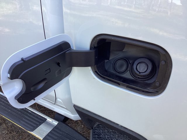 New 2025 GMC Sierra 2500 SLT w/ SLT Premium Package image 14