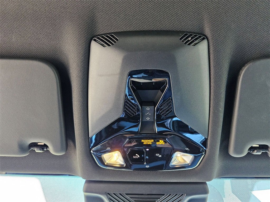 Used 2025 BMW X1 xDrive28i w/ Convenience Package image 18