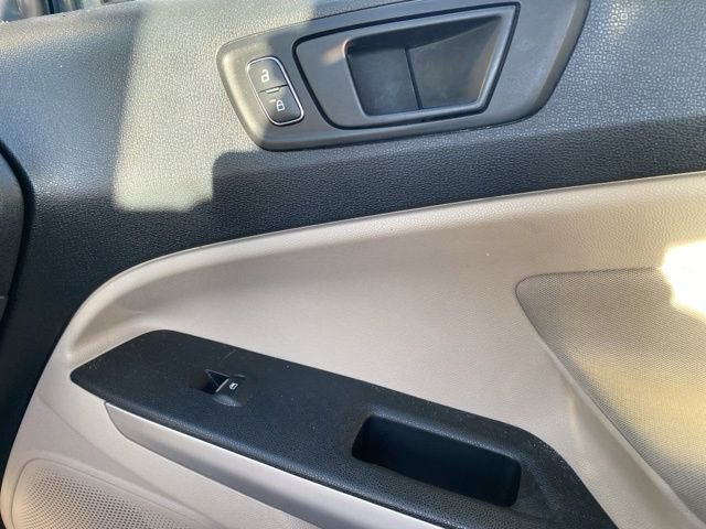 Used 2021 Ford EcoSport S image 21