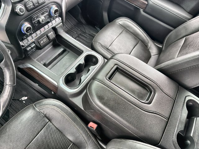 Used 2020 GMC Sierra 1500 SLT RWD image 21