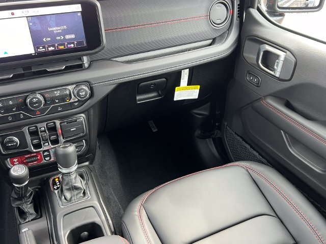 New 2027 Jeep Wrangler Unlimited Rubicon AWD/4WD image 31