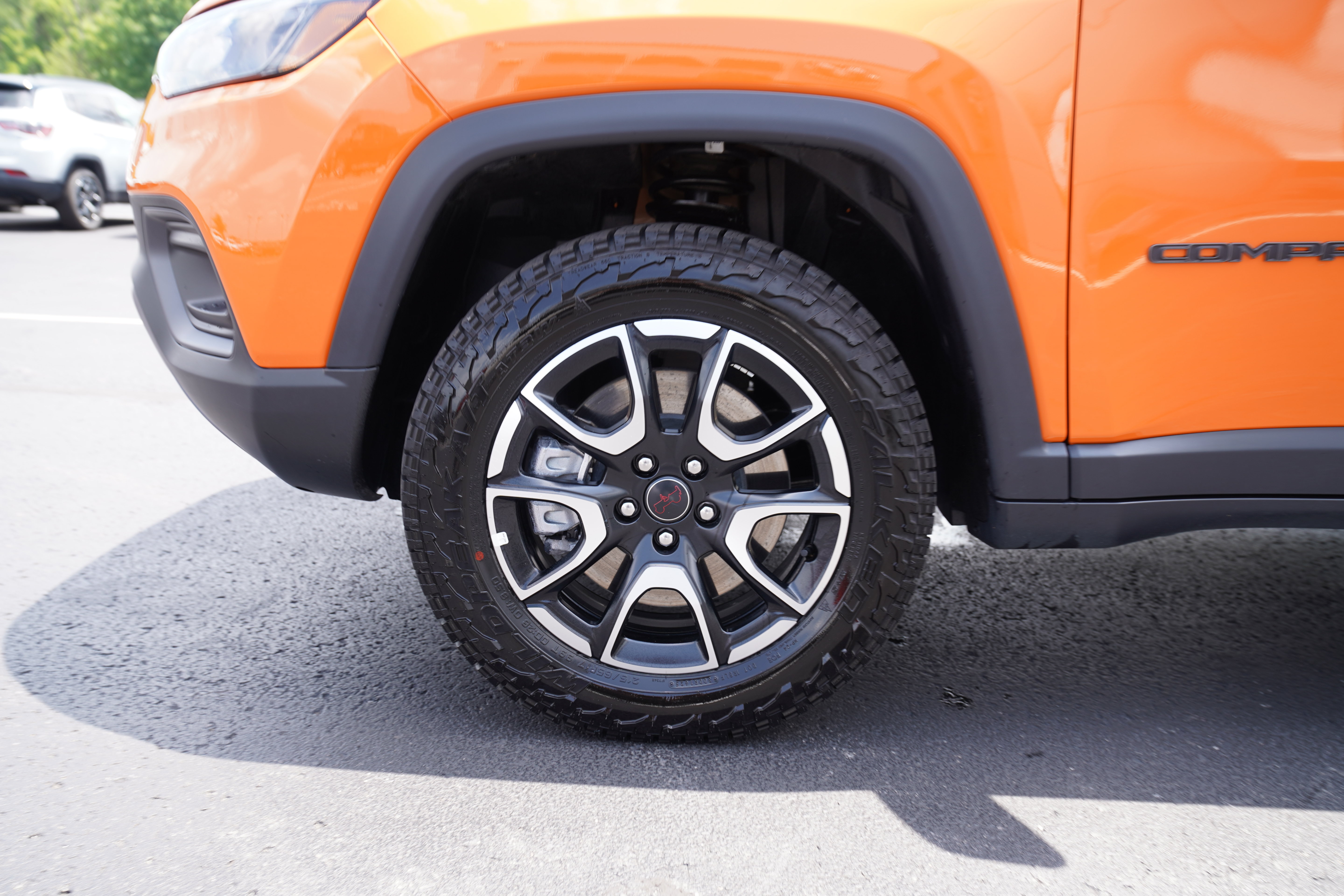 Used 2026 Jeep Compass Trailhawk AWD/4WD image 14
