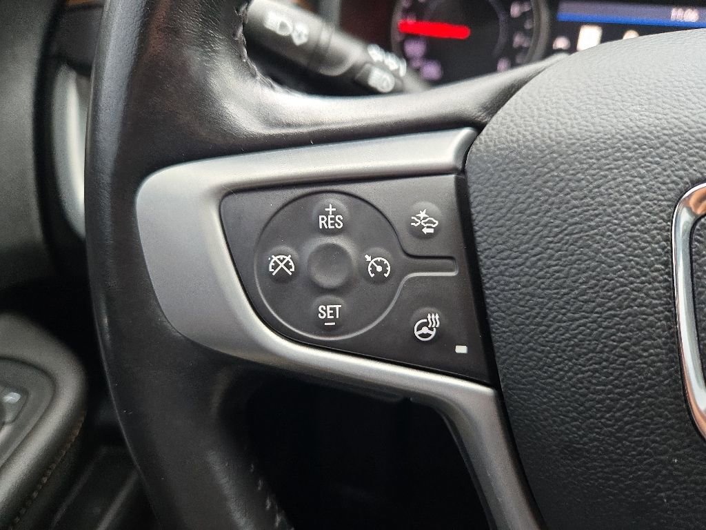 Used 2020 GMC Terrain SLT w/ Preferred Package AWD/4WD image 19