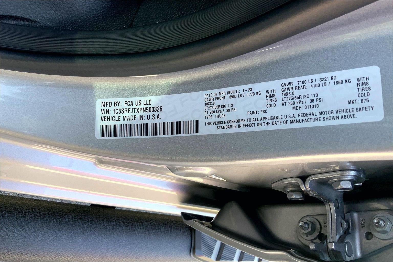 Used 2023 RAM 1500 Laramie AWD/4WD image 30