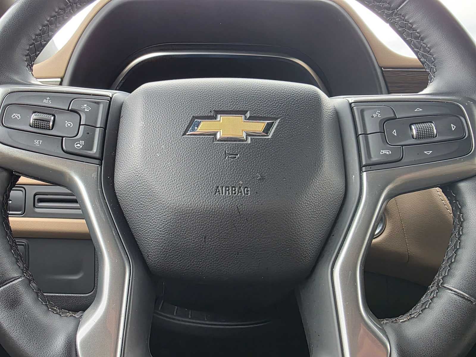 Certified 2024 Chevrolet Suburban Premier AWD/4WD image 25