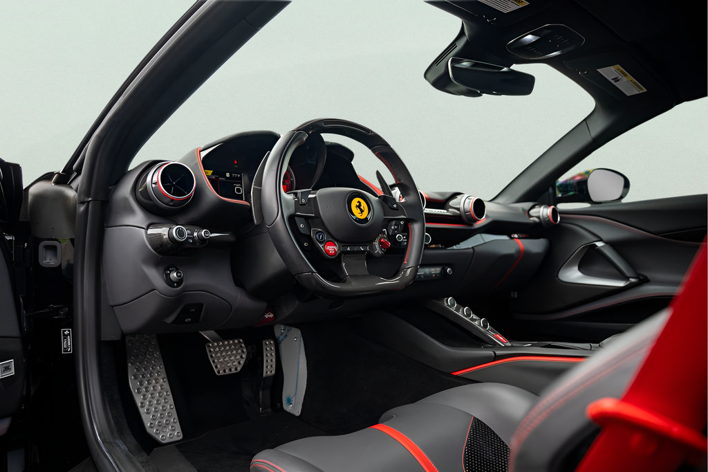 Used 2021 Ferrari 812 GTS RWD image 24