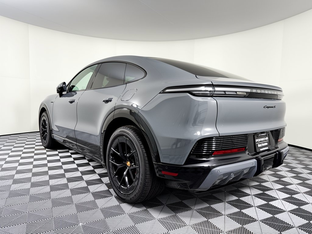 New 2026 Porsche Cayenne S AWD/4WD image 3