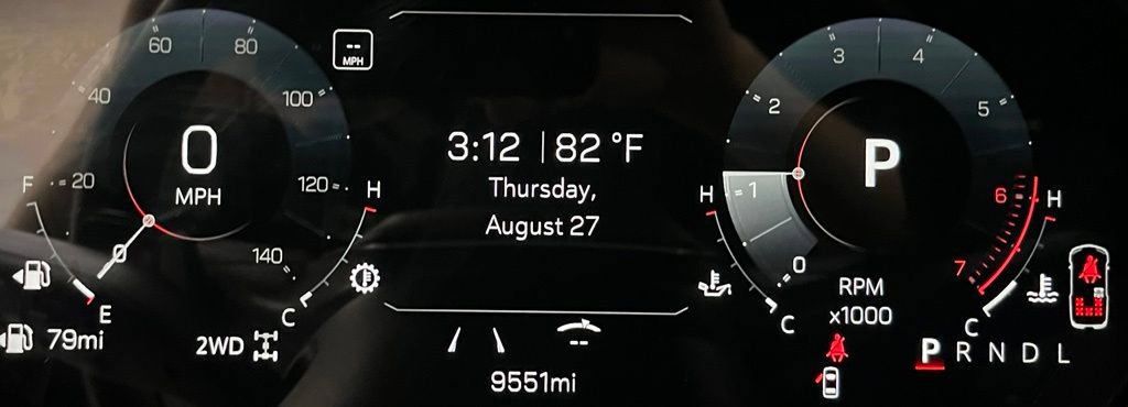 Used 2026 GMC Yukon XL Denali w/ Sun & Power Step Package AWD/4WD image 28