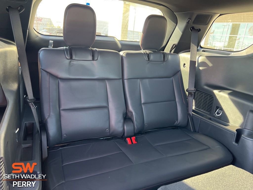 New 2026 Ford Explorer ST-Line w/ ST-Line Street Pack image 12