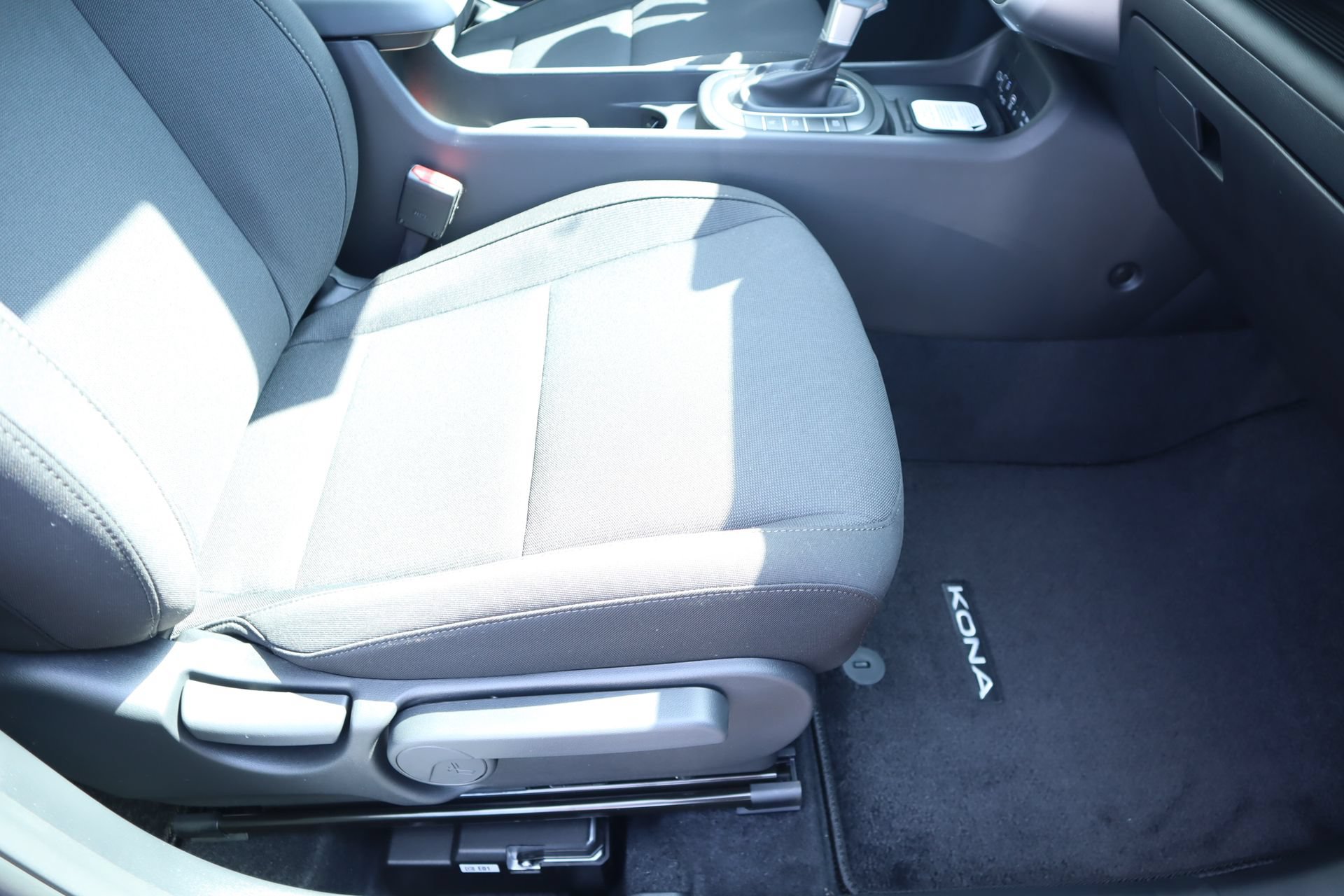 New 2026 Hyundai Kona SEL Sport FWD image 13