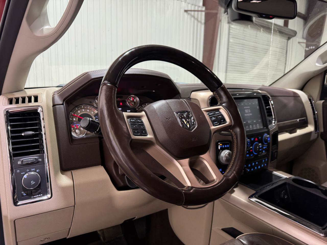 Used 2015 RAM 1500 Laramie Longhorn w/ Convenience Group AWD/4WD image 5