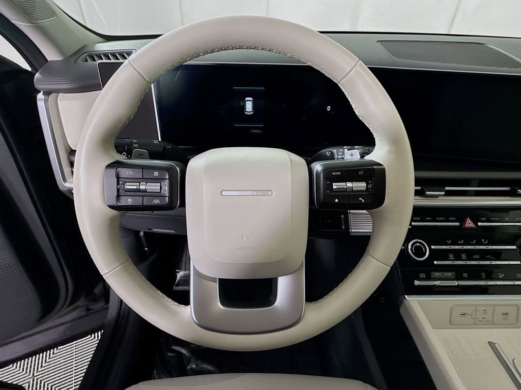 Used 2025 Hyundai Santa Fe SE image 19