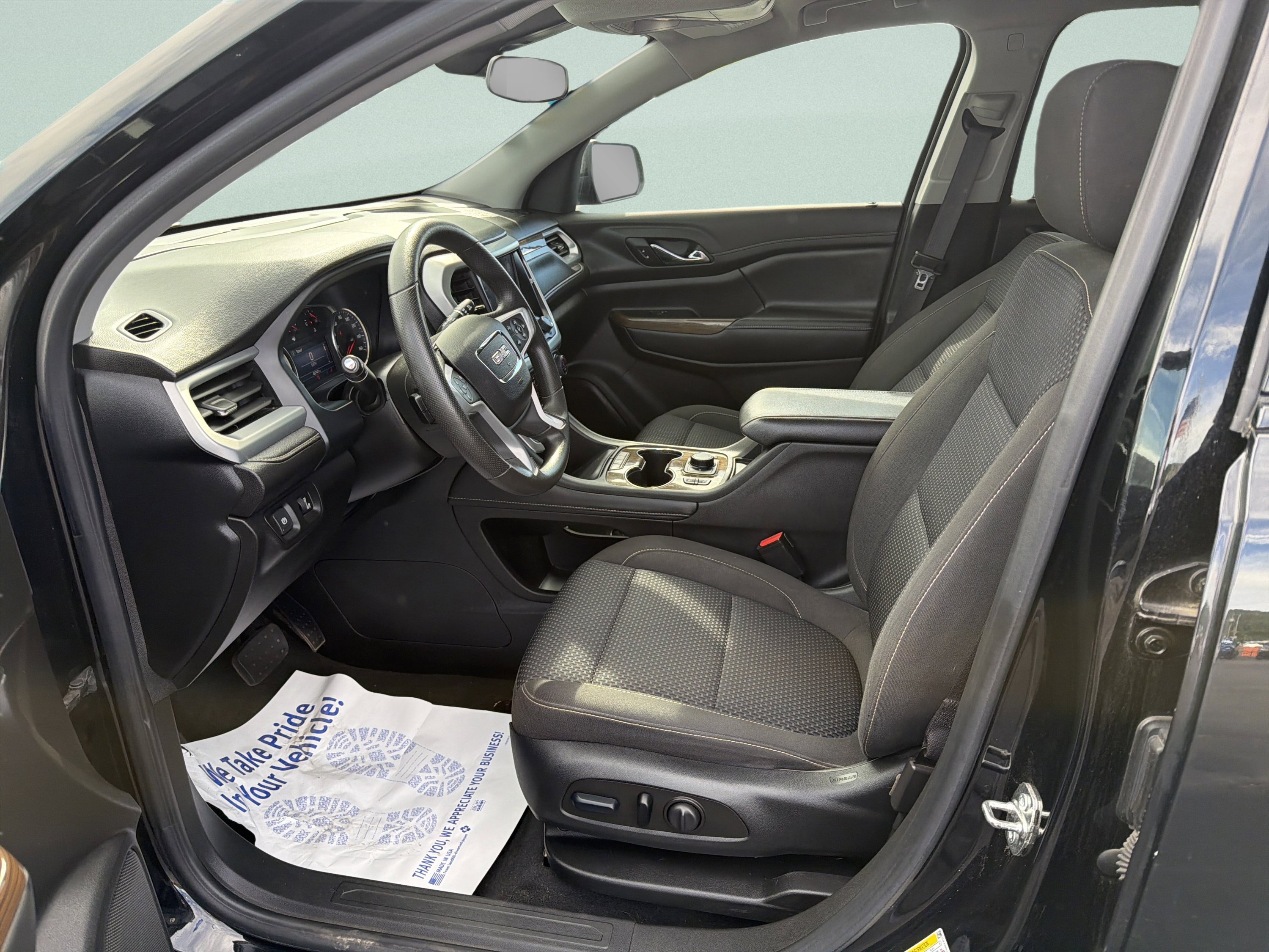 Used 2023 GMC Acadia SLE w/ Driver Convenience Package AWD/4WD image 13