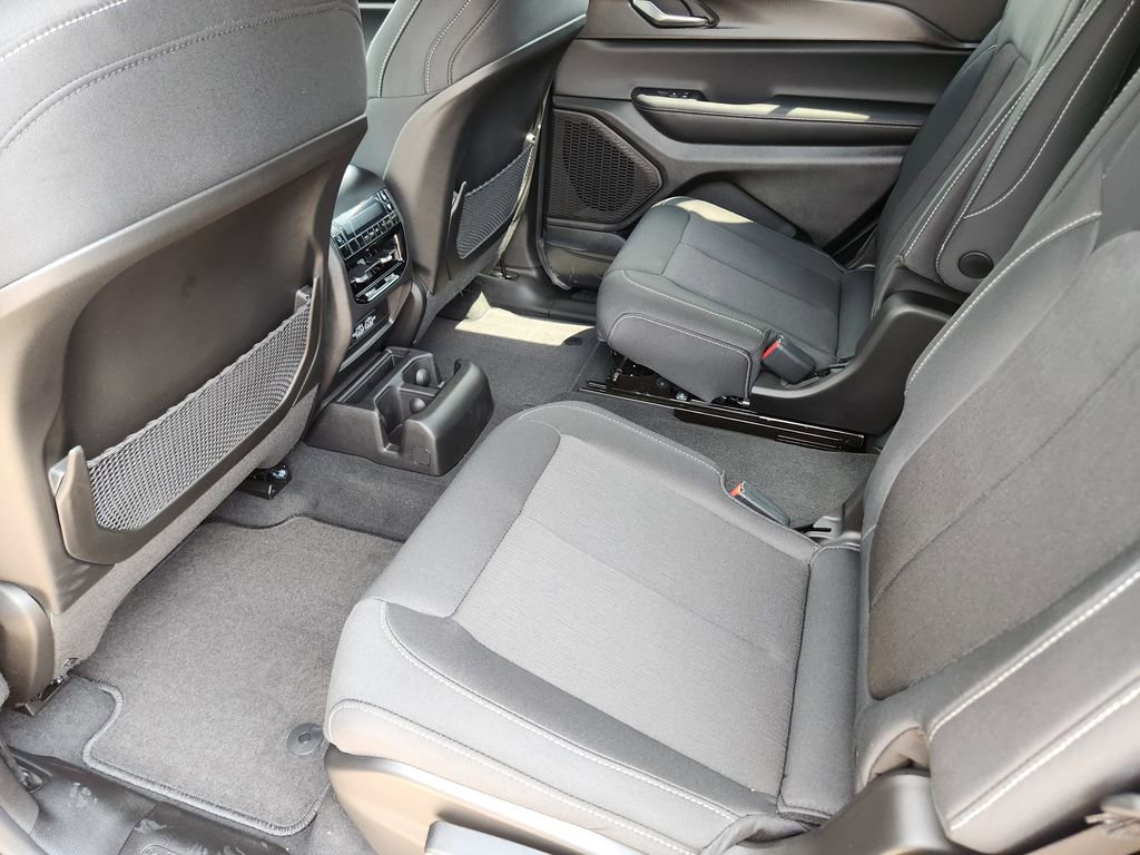 New 2025 Jeep Grand Cherokee L Laredo image 20