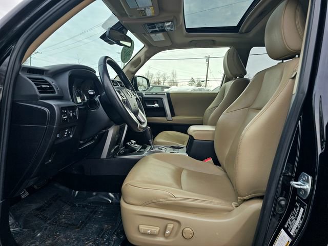 Used 2023 Toyota 4Runner Limited image 18