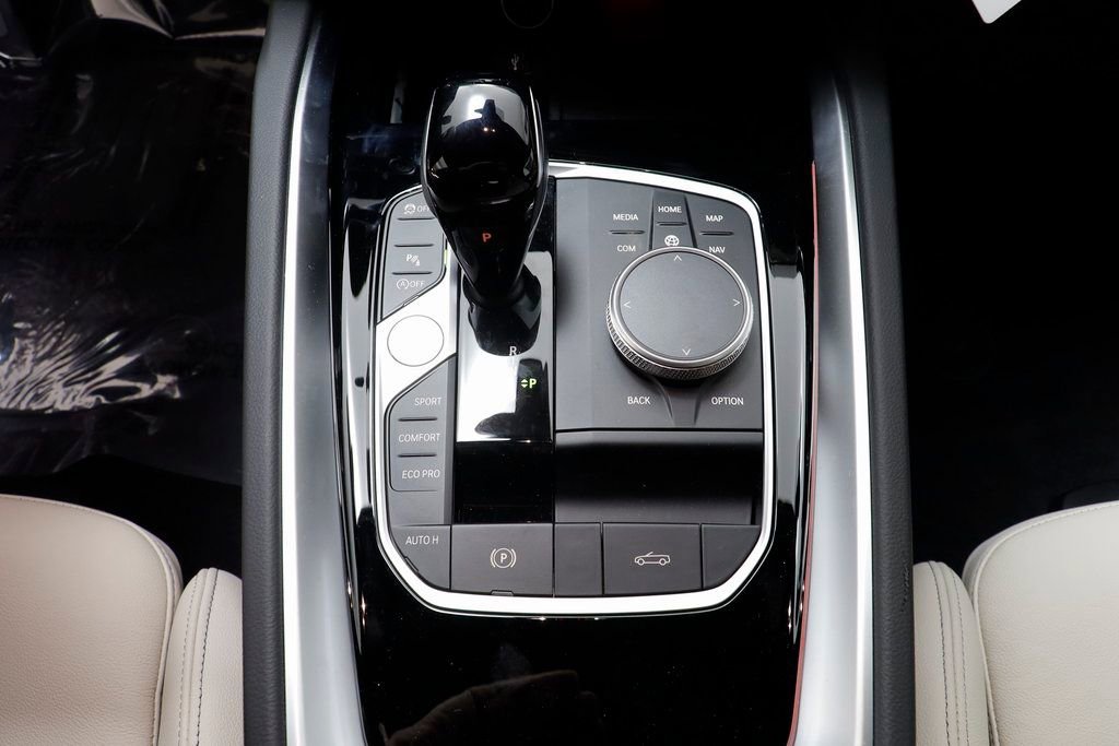 New 2026 BMW Z4 sDrive30i w/ Shadowloine Package image 13