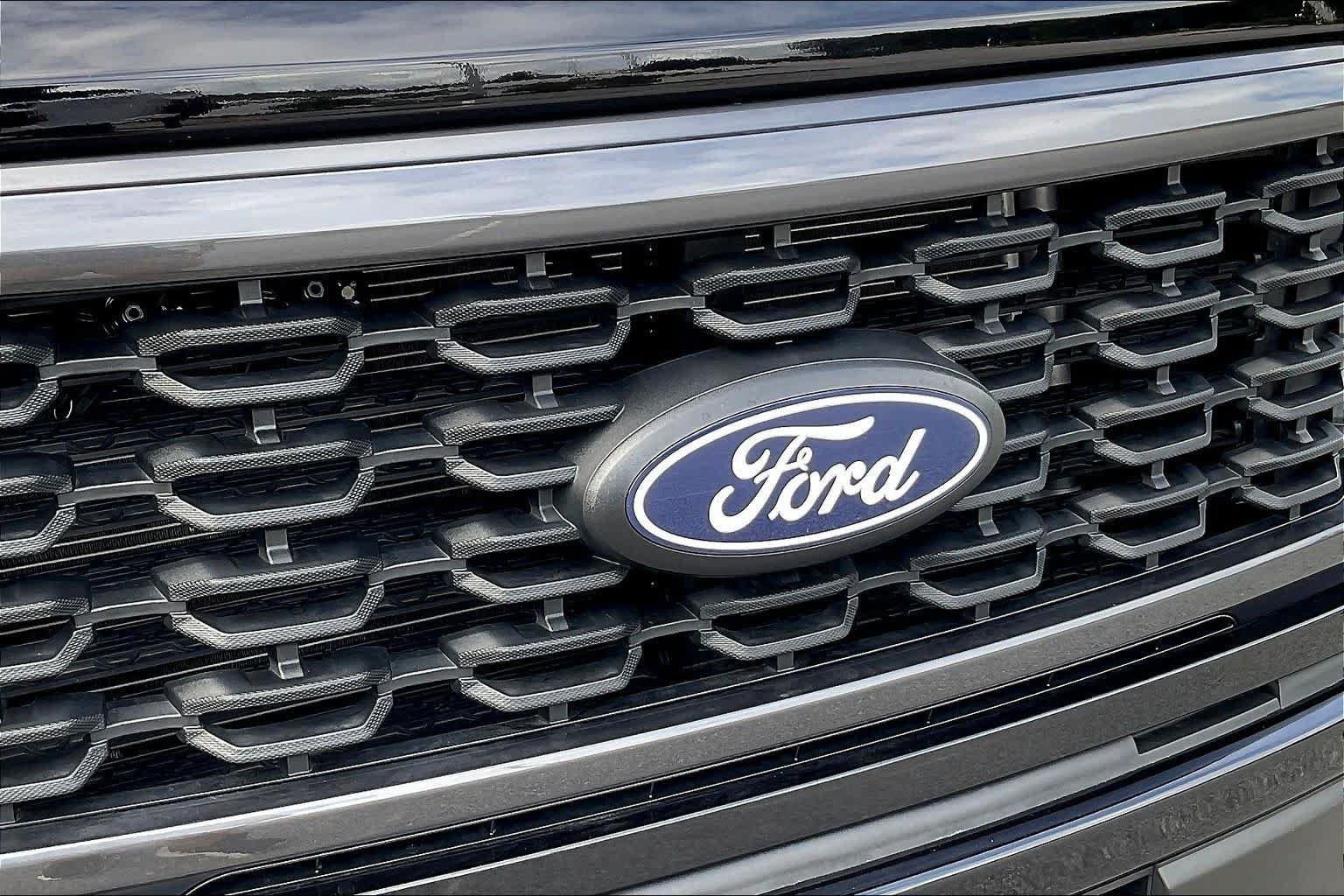 Used 2025 Ford F150 STX w/ Equipment Group 200A AWD/4WD image 75