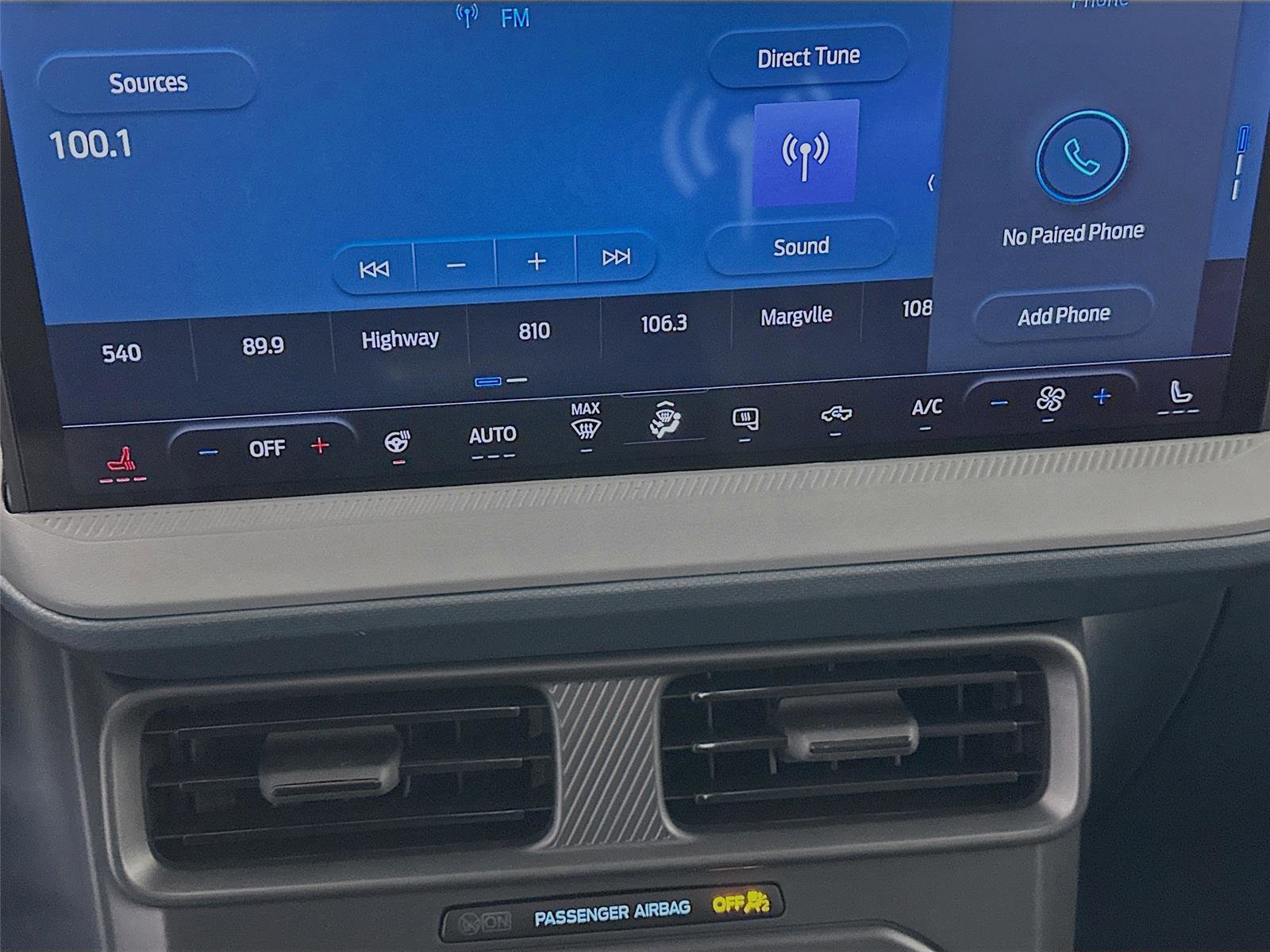 New 2026 Ford Maverick XLT image 9