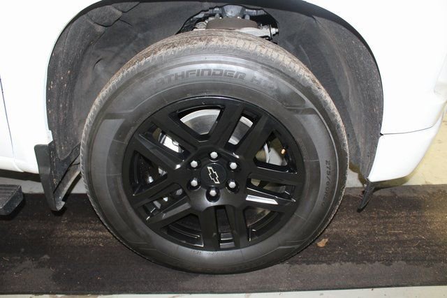 Used 2023 Chevrolet Silverado 1500 Custom w/ LPO, Dark Essentials Package image 18
