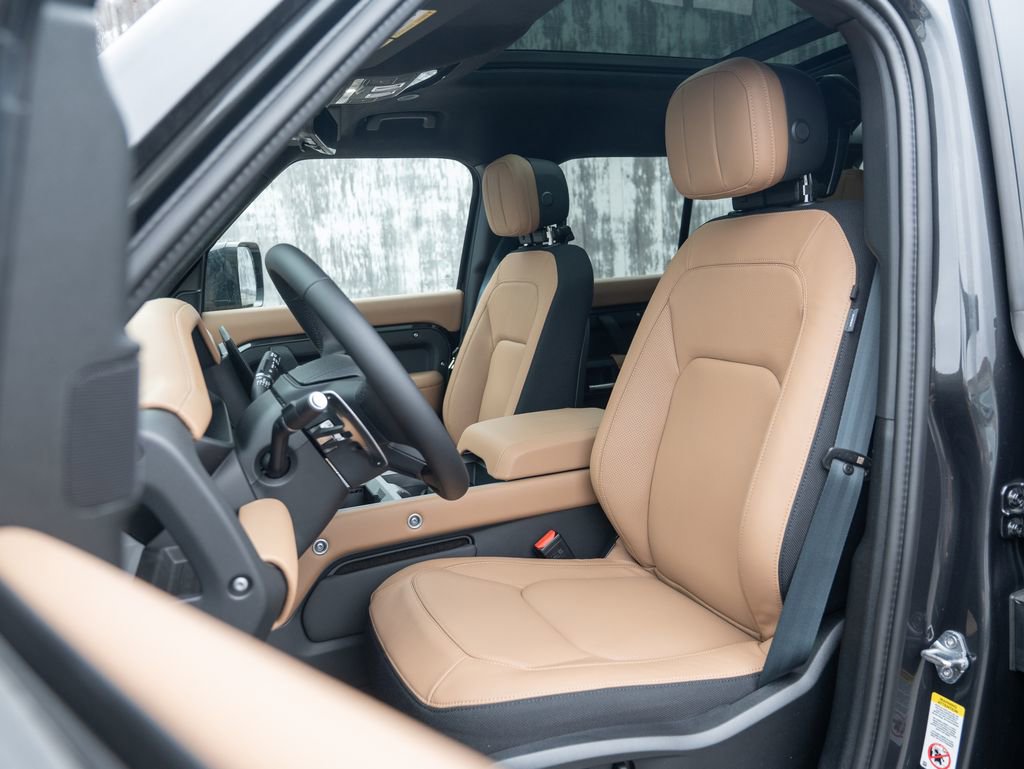 New 2026 Land Rover Defender 110 V8 image 19