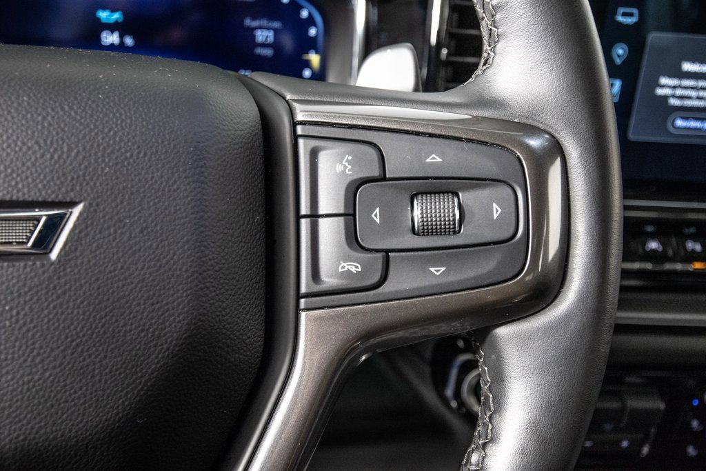 Used 2024 Chevrolet Silverado 1500 ZR2 w/ Technology Package image 18