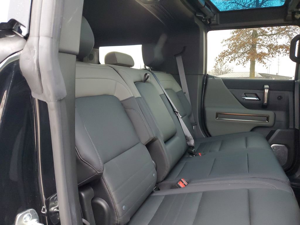Certified 2024 GMC Hummer EV 2X w/ LPO, Illumination Package image 29