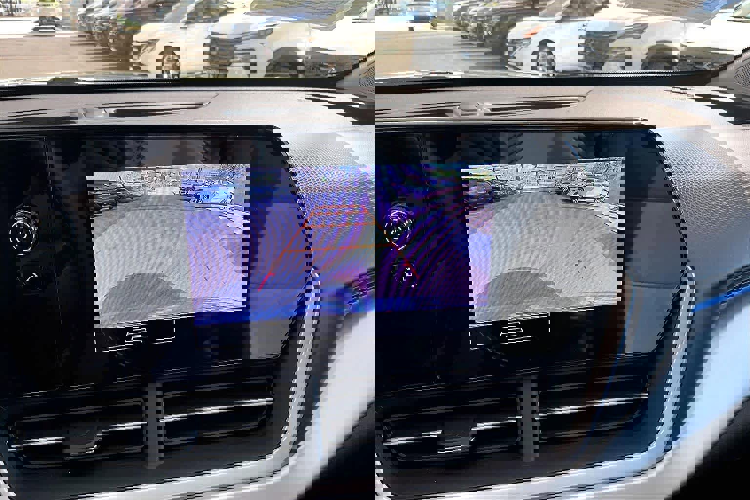 Used 2025 Chevrolet Trax LS image 26