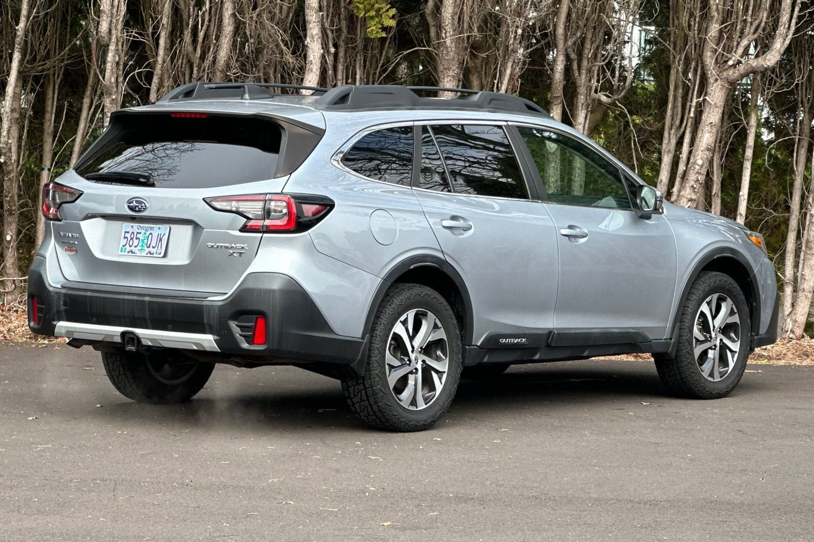Used 2020 Subaru Outback Limited XT w/ Tech Package 2 image 4