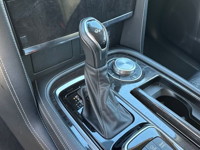 Used 2024 INFINITI QX80 Luxe image 16