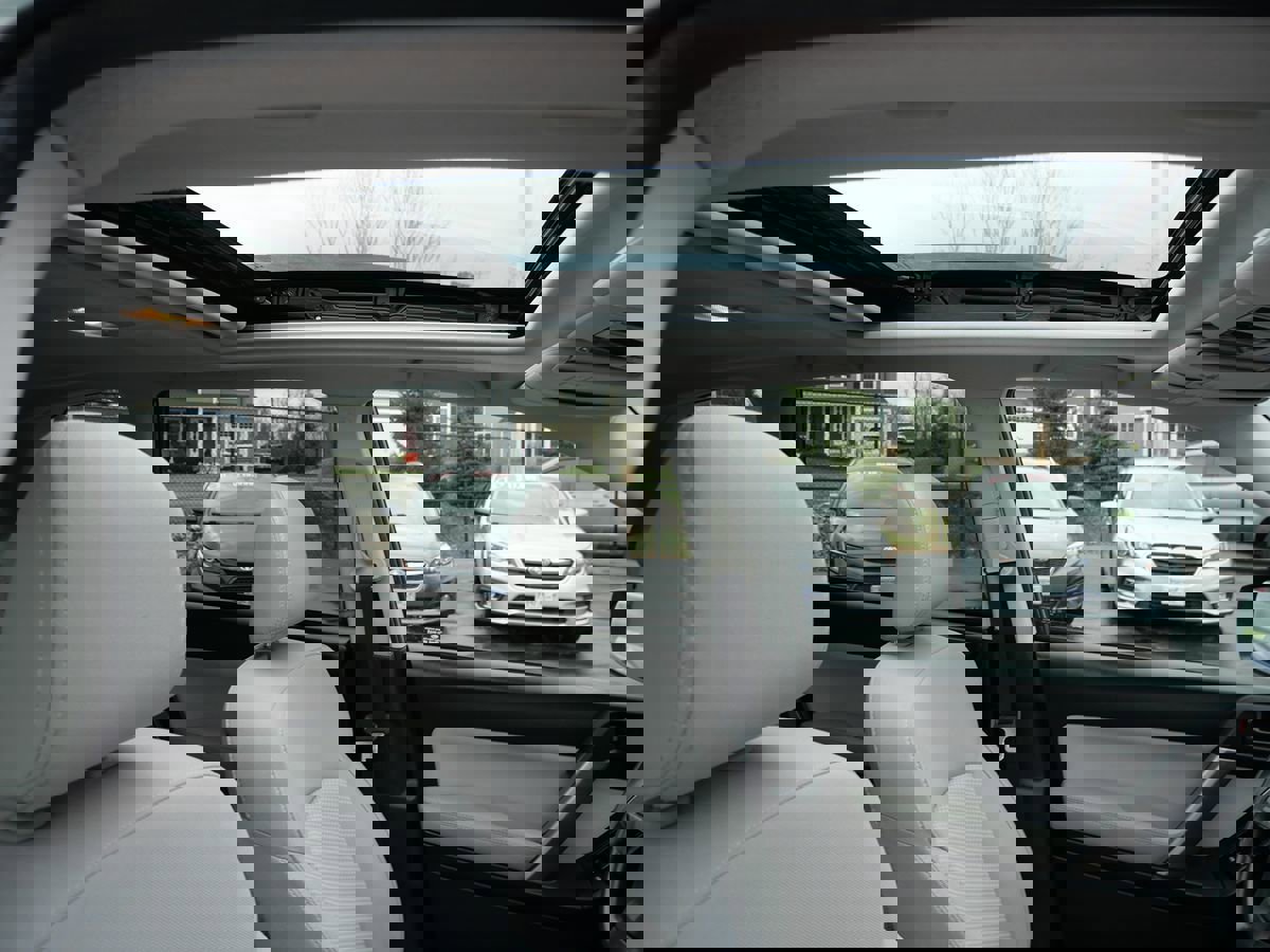 Used 2016 Subaru Forester 2.5i Premium w/ All-Weather Package image 29