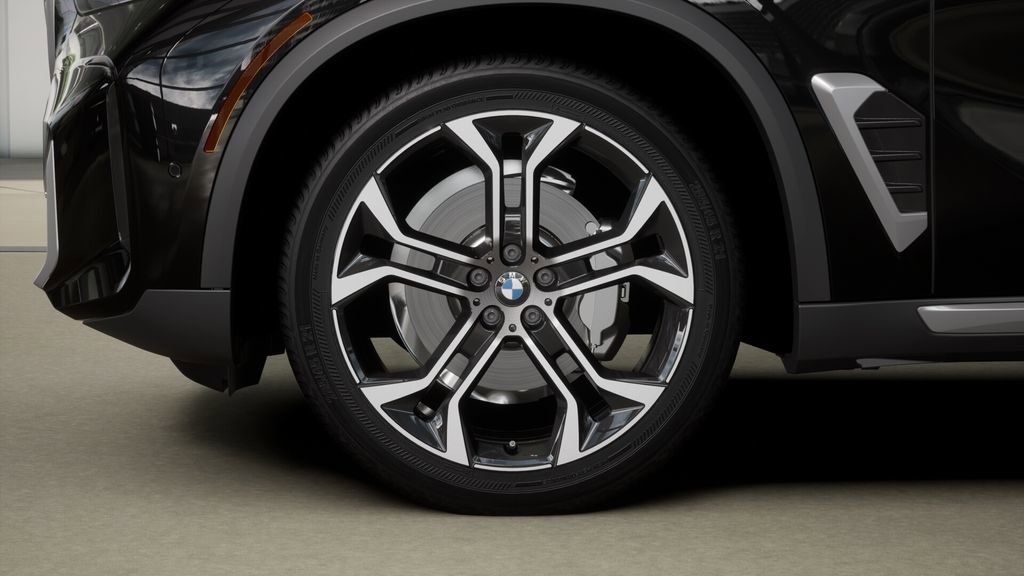 Used 2026 BMW X5 xDrive40i image 32