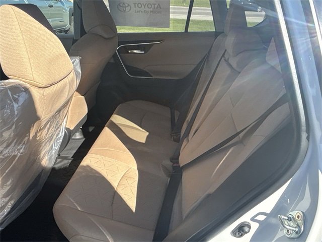 Used 2025 Toyota RAV4 XLE w/ Convenience Package image 23